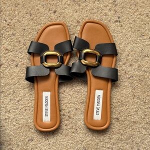 Steve Madden Black and Tan Slide Sandals with Gold Buckle